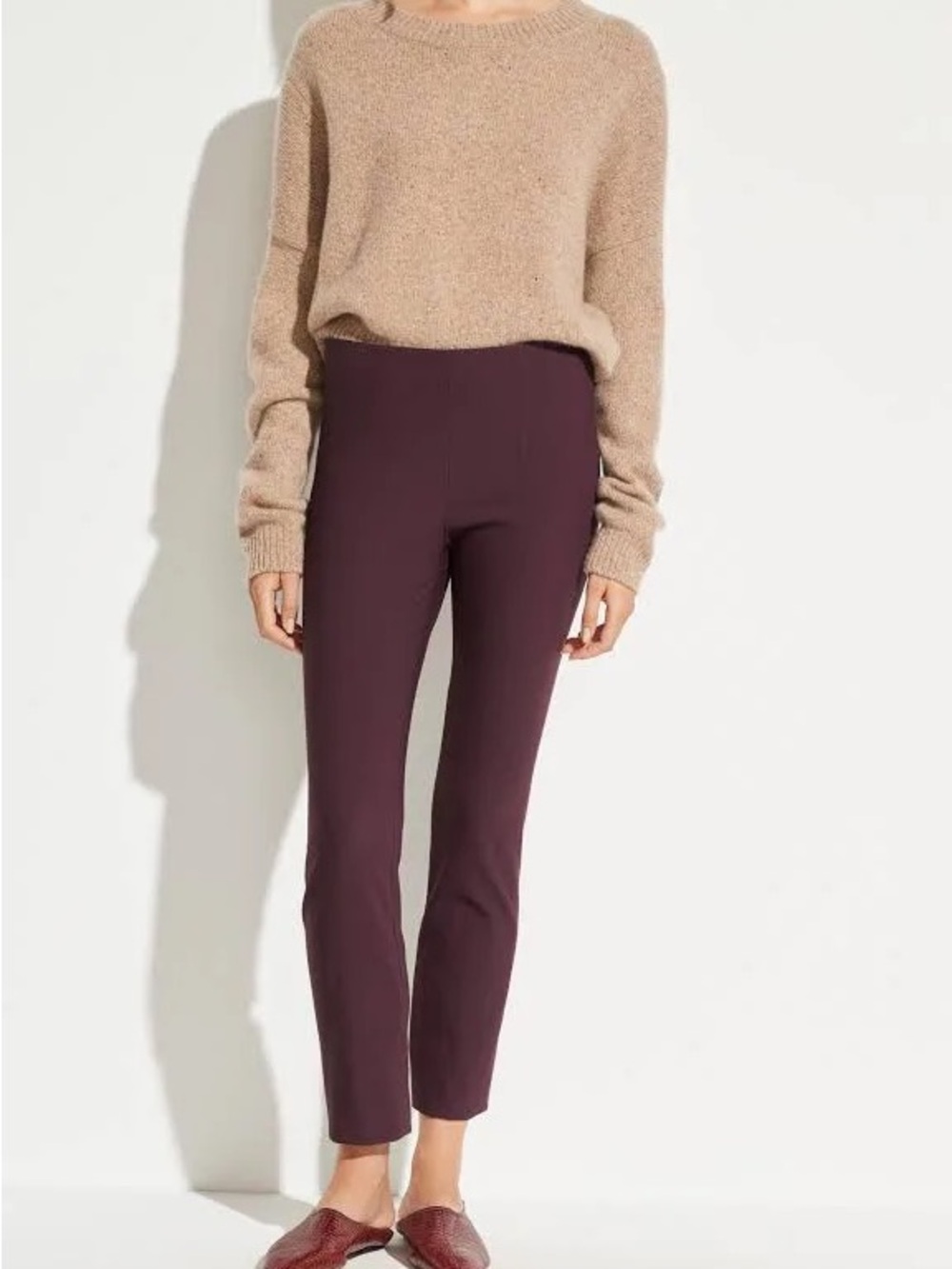 Vince Cropped Straight-Leg Pants in Deep Plum XS